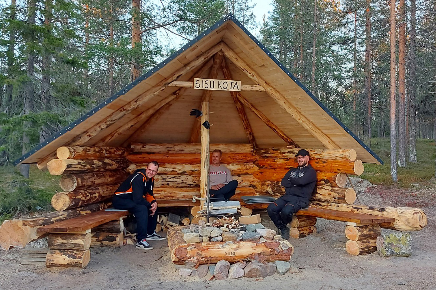 Schaumaja Si-Su laavu, Äkäslompolo, Ylläs, Matkailu, Lappi